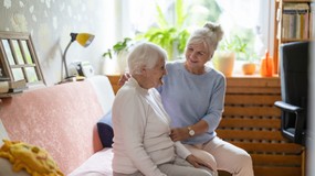 Będzie dodatkowy czas na odbycie szkolenia z pierwszej pomocy dla osób wykonujących usługi opiekuńcze