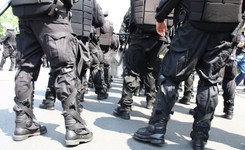 Antyterroryści ćwiczą w metrze. Utrudnienia komunikacyjne w stolicy