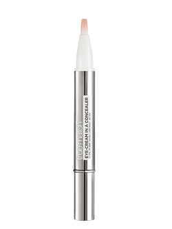 Tompíts egy picit a szemed alatti karikákon a L'Oréal Paris True Match kollektortollával, mely formula hialuronsavat is tartalmaz, így az ápolásról is gondoskodik.True Match korrektortoll L'ORÉAL PARIS 3699 Ft