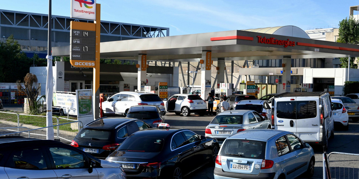 Trudności z kupnem paliwa we Francji trwają od kilku dni