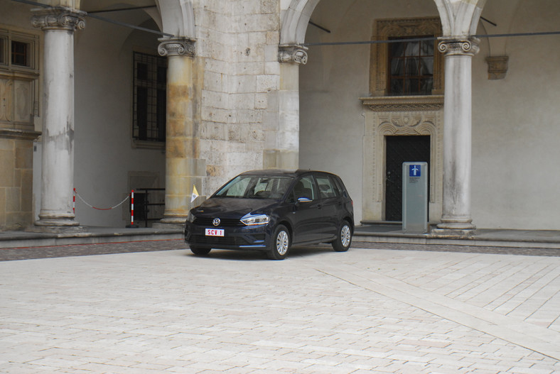 Volkswagen Golf Sportsvan papieża Franciszka