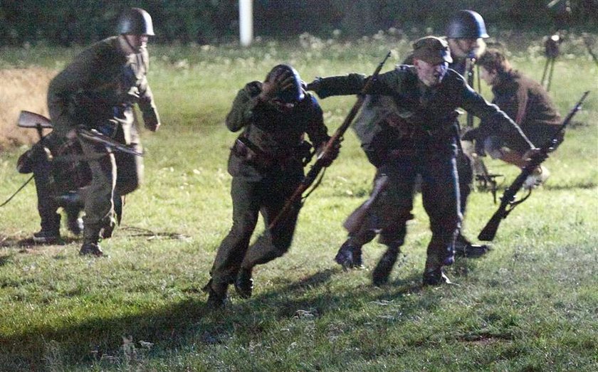 Westerplatte broni się nadal! Tusk tam był! FOTO