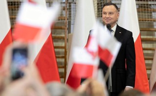 'Efekt palca Lichockiej' może zaszkodzić Dudzie [OPINIA]