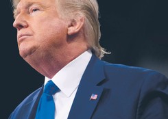 Trump zbojkotuje mecze, jeśli zawodnicy nie wstaną na hymn