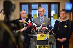 Broniarz odpowiada na apel Zalewskiej. "Termin egzaminów jest poważnie zagrożony"