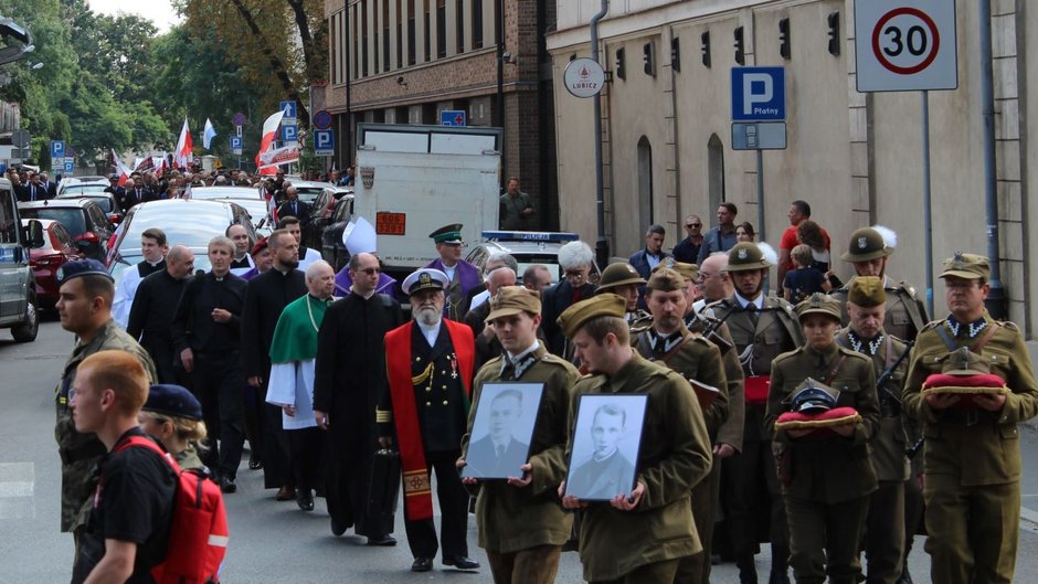 Uroczystości pogrzebowe. Pochowano szczątki Żołnierzy Wyklętych