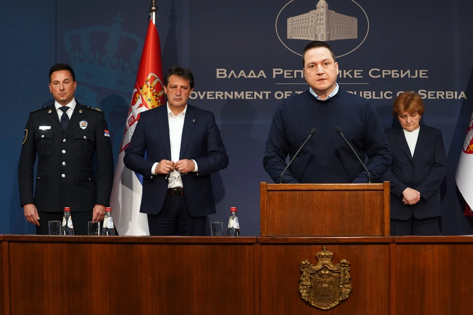 Ružić je naposletku podneo ostavku