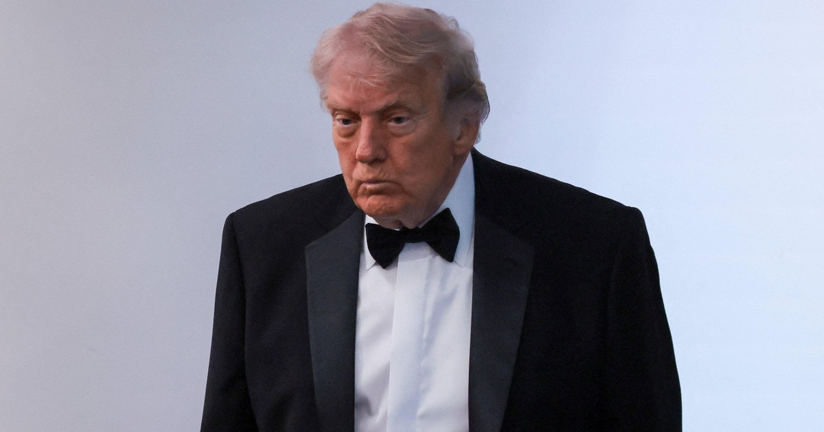 Donald Trump często kpił z tego prezydenta. Może podzielić jego los