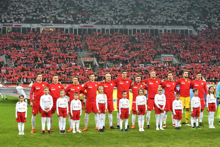Piłkarska reprezentacja Polski przed rozpoczęciem towarzyskiego meczu z Nigerią