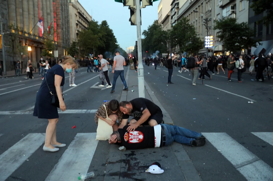 Povređeni leže na ulicama