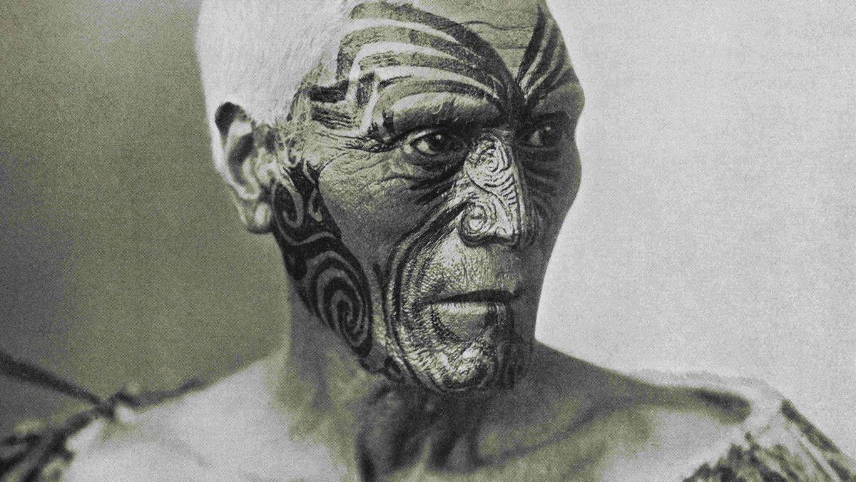 Maoryski wódz tatuaż