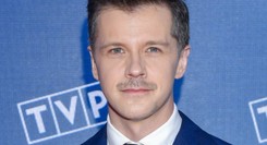 Afera wokół skąpego stroju hostessy 'Va Banque'. Dyrektor TVP: 'zajmę się tym'