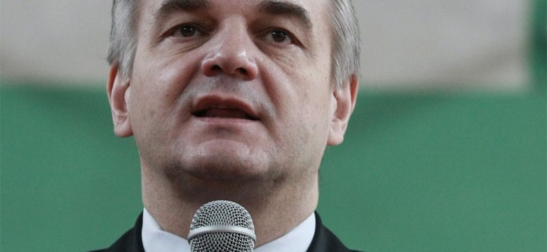 Pawlak nie poszedł do prezydenta, bo pojechał na bal