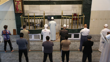 Miesiąc bez jedzenia, picia i gniewu. Muzułmanie świętują Ramadan