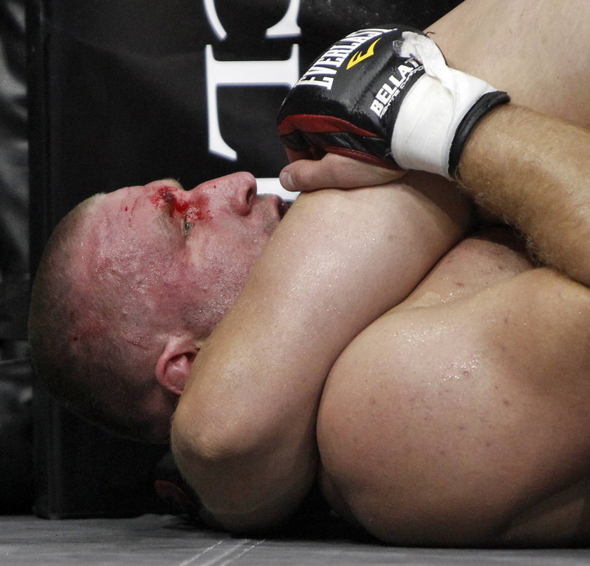 Damian Grabowski przegrał z Derrickiem Lewisem w swoim debiucie w UFC