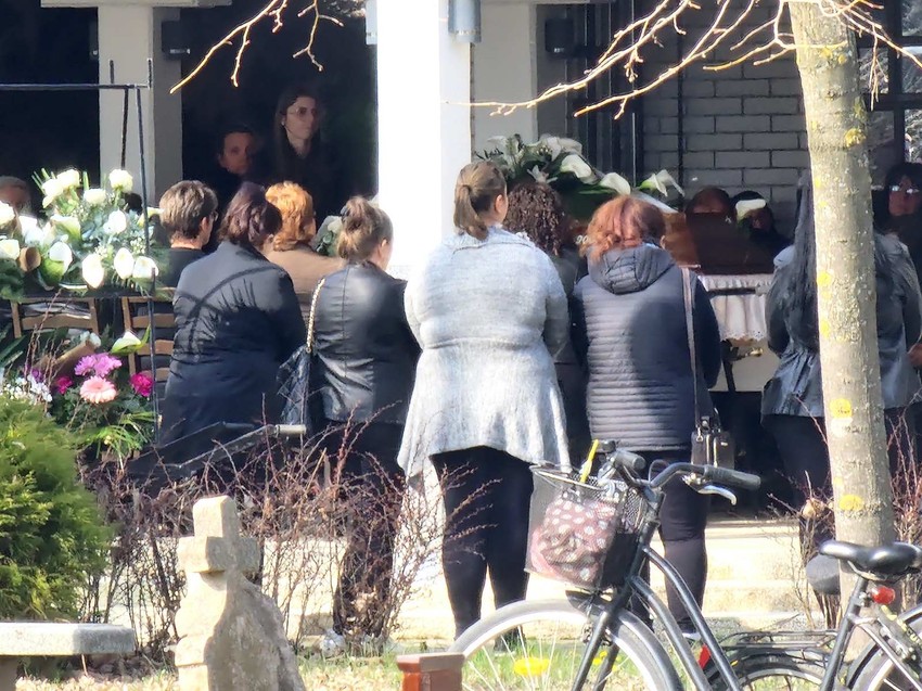 Sahrana Martine i dece