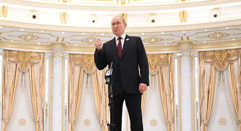 Vladimir Putin's Russia is still pumping out oil.