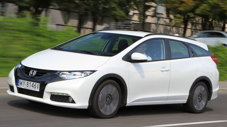 Honda Civic IX Tourer (2013-18)/2014 r. za 43 000 zł