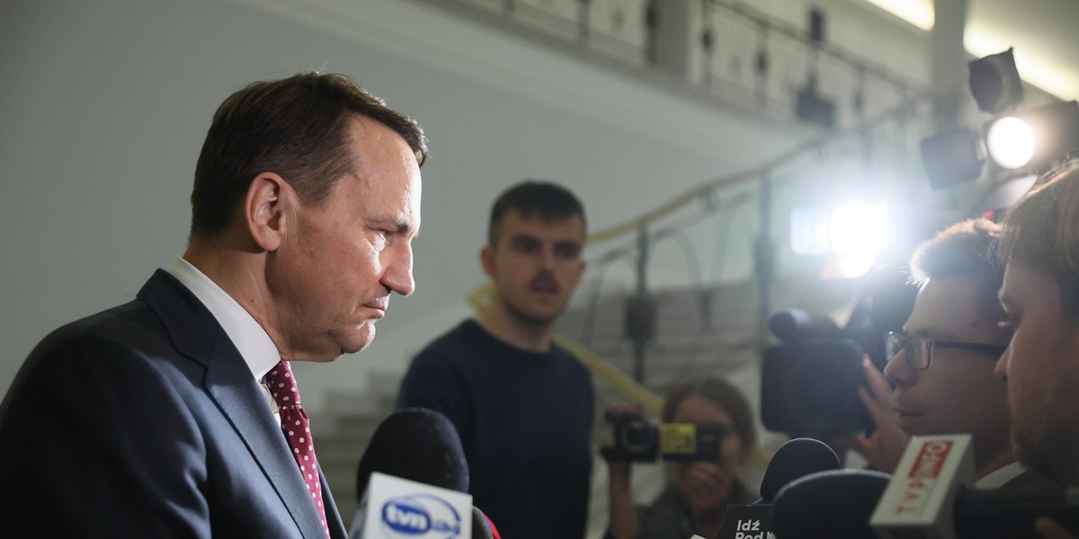 Radosław Sikorski, minister spraw zagranicznych