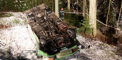 Groźny wypadek busa pod Zakopanem. 15 osób rannych