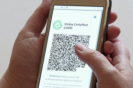 Unijny Certyfikat COVID już dostępny w aplikacji mObywatel i mojeIKP. Jak go pobrać?