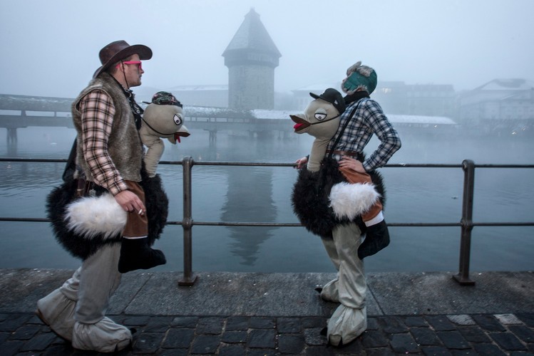 Horror na ulicach! Niezwykły karnawał w Lucernie
