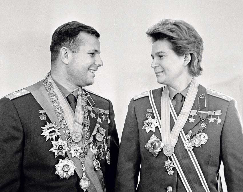 Zvanično prva žena u svemiru je Valentina Vladimirovna Tereškova, ruska političarka i kosmonaut