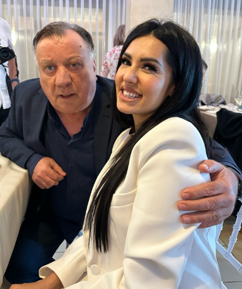 Tanja Savić se oprostila od Halida Bešlića