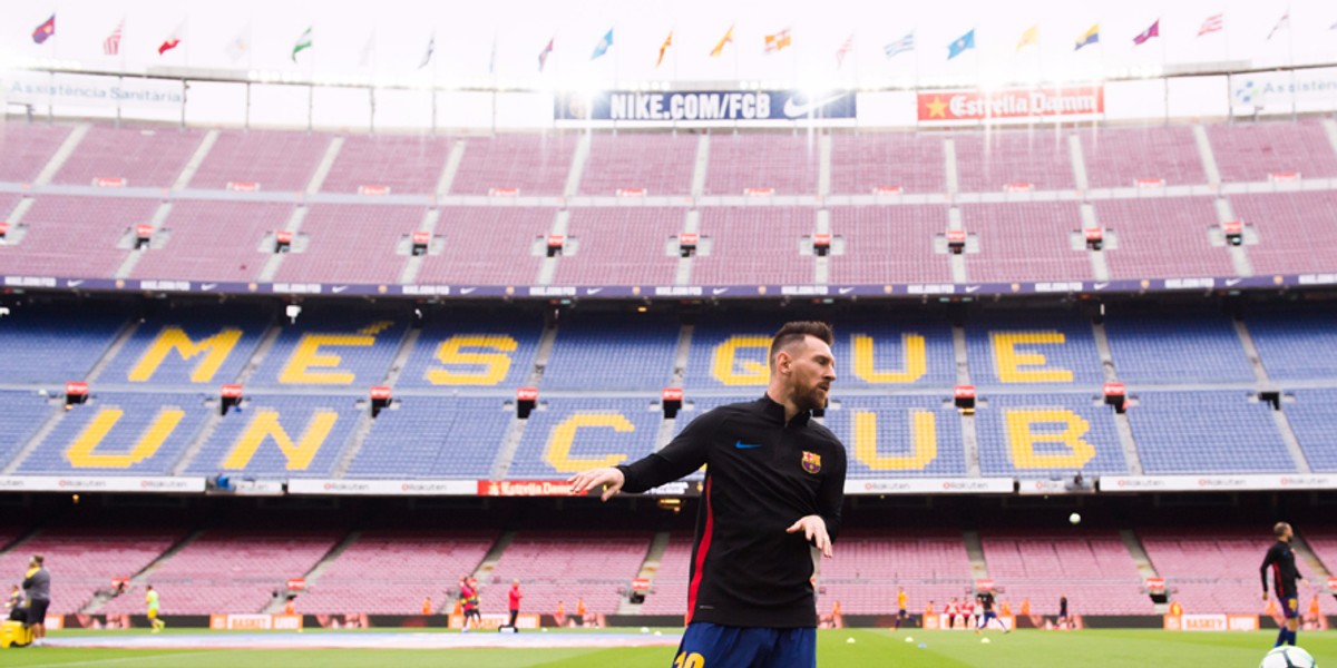 Barcelona played in an empty stadium creating a surreal scene on day of vote for Catalonian independence