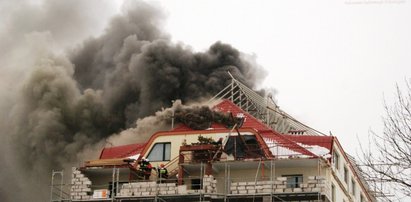 O Boże! Płonie słynny hotel w Mikołajkach!