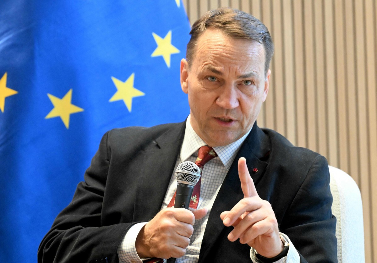 Gospodarka Rosji w ruinie? Radosław Sikorski: Putin powiela błąd z czasów ZSRR