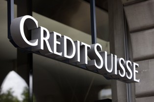 Szwajcarski bank tnie koszty i zwalnia 2 tys. pracowników