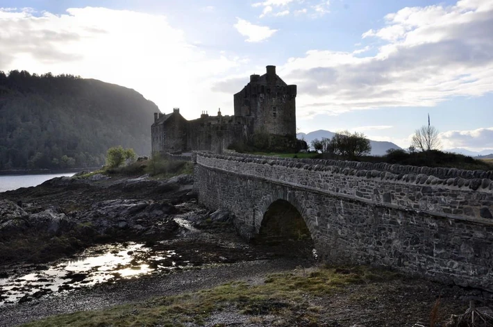 Szkockie zamki – np. Eilean Donan