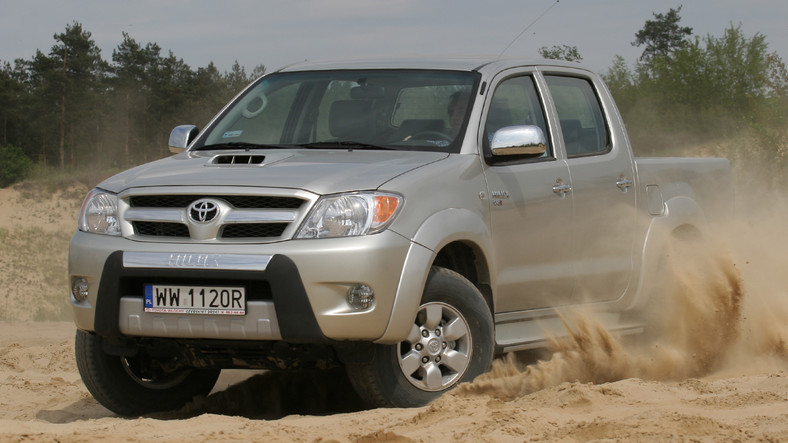 Toyota Hilux/w produkcji: 2005-15