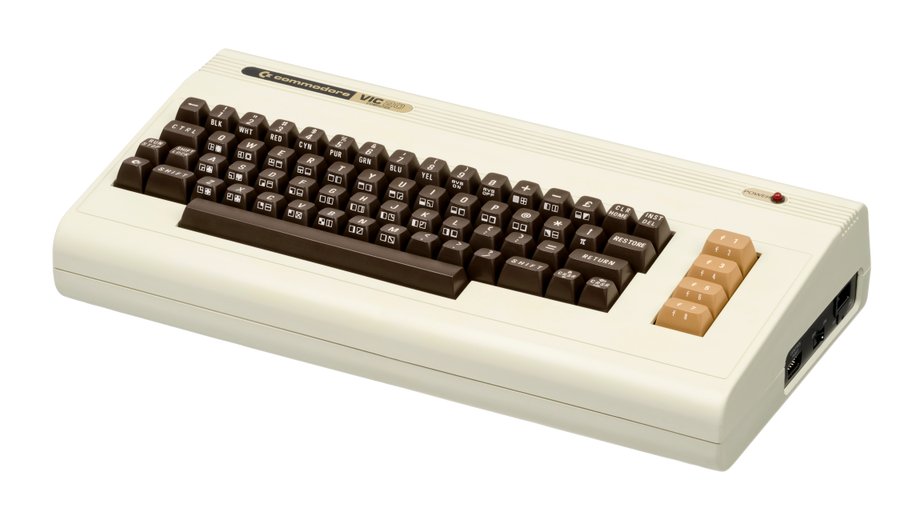 Commodore-VIC-20 - to na nim Elon Musk napisał pierwszy program, który sprzedał