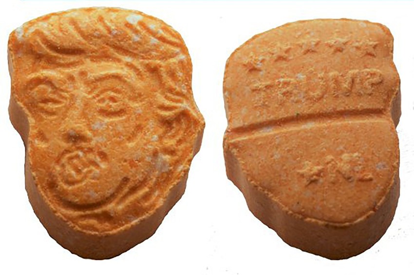 Ekstazi sa likom Donalda Trampa