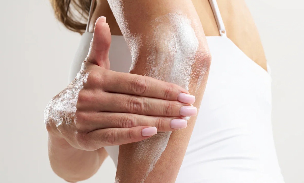 Co na skórę suchą i atopową? Skóra wrażliwa - balsam maść krem z pantenolem