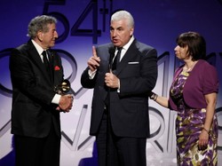 Rodzice Amy Winehouse odebrali Grammy w imieniu córki