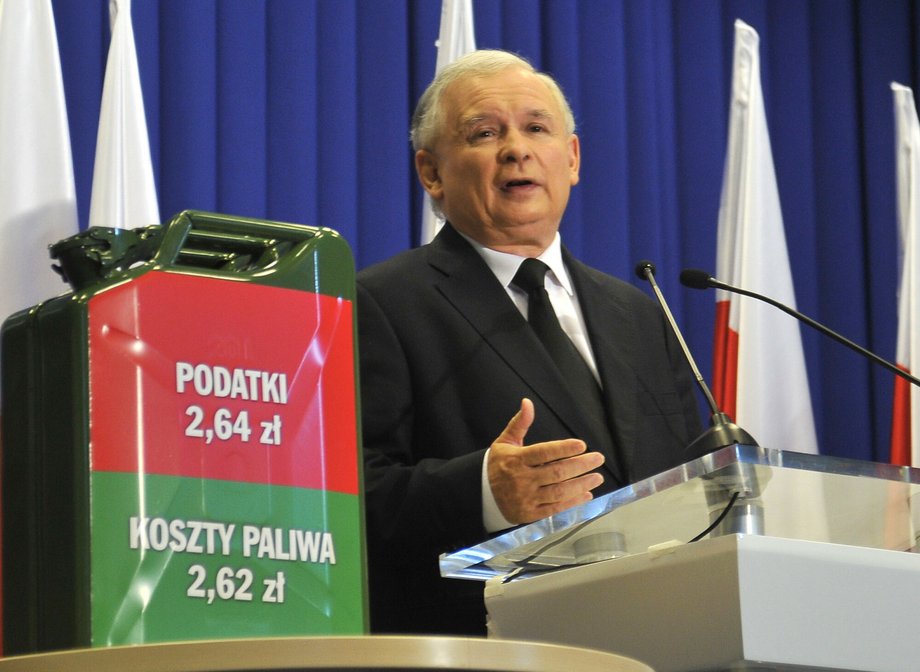 Jarosław Kaczyński i słynny kanister