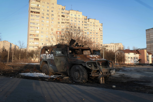 Charków, Ukraina, spalony rosyjski wóz bojowy typu Tigr