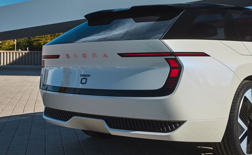 Nowa Skoda Octavia kryje się w nadwoziu kombi o nazwie Vision O