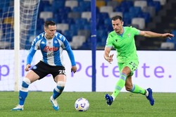 Błysk geniuszu Zielińskiego w meczu z Lazio. Wysokie zwycięstwo Napoli