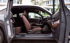 Mazda MX-30 z dopłatą w Polsce tanieje i znika na pniu. Japończykom kończą się już auta