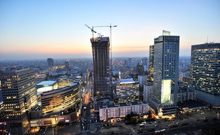 Złota 44 – największy apartamentowiec Europy już przyćmił warszawskie wieżowce