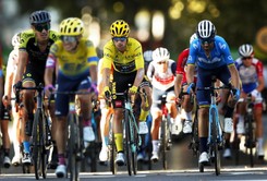 Tour de France wywołał spór polityczny. 'Wyścig zatruwa środowisko'