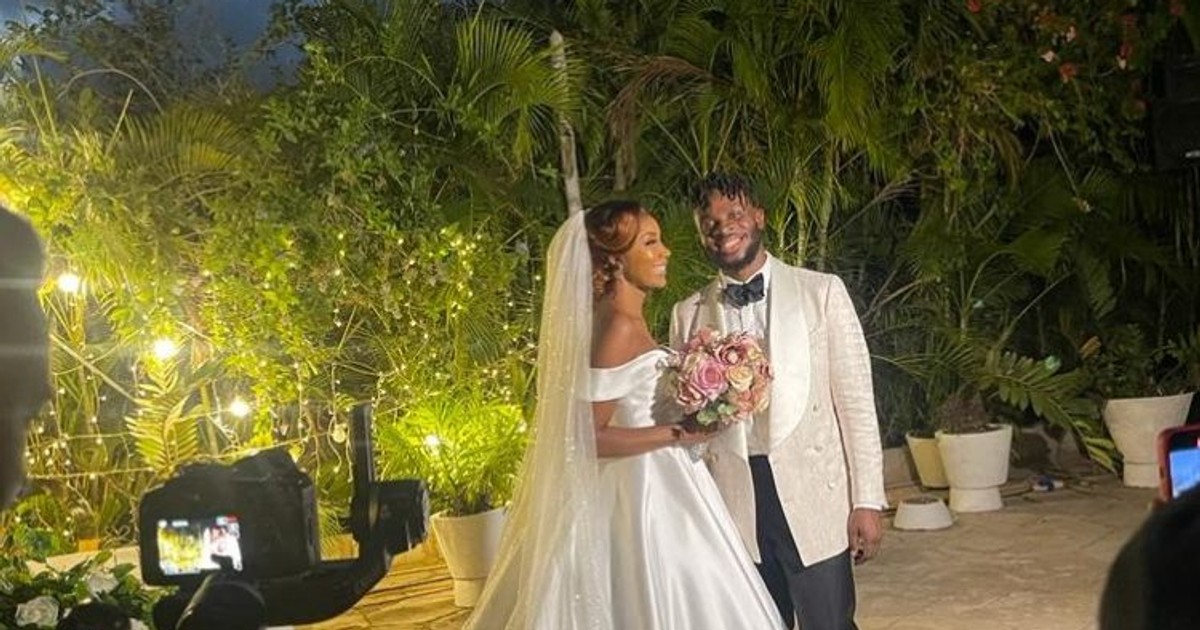 Fuse ODG marries Zimbabwean girlfriend In Accra - Vimarsana News