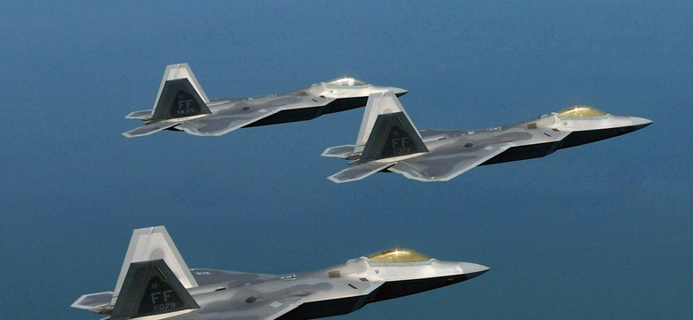 Siły Powietrzne USA: Sześć myśliwców F-22 Raptor wysłanych do Polski