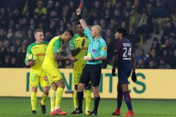 Liga francuska: Sędzia zawieszony na trzy miesiące po kopnięciu zawodnika