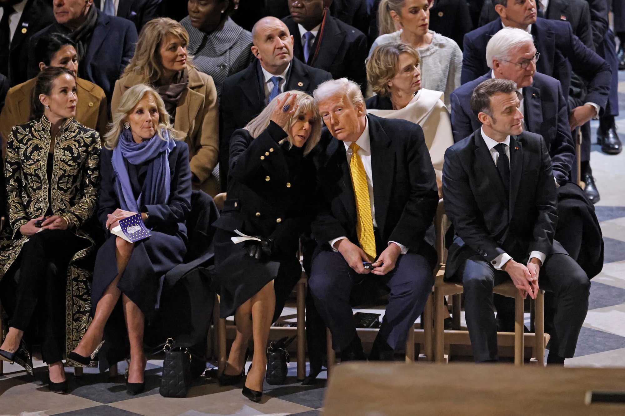 Jill Biden, Brigitte Macron a Donald Trump v Paríži.