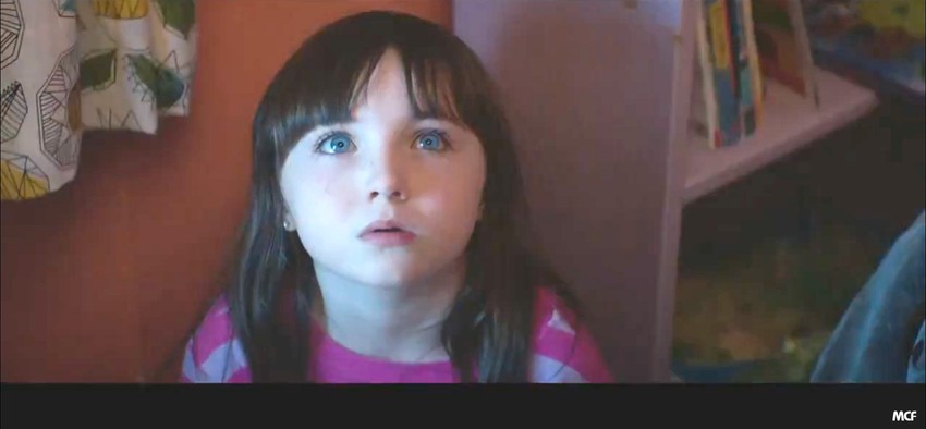 Priča je smeštena u moderno doba, ali ne odstupa mnogo od originala.